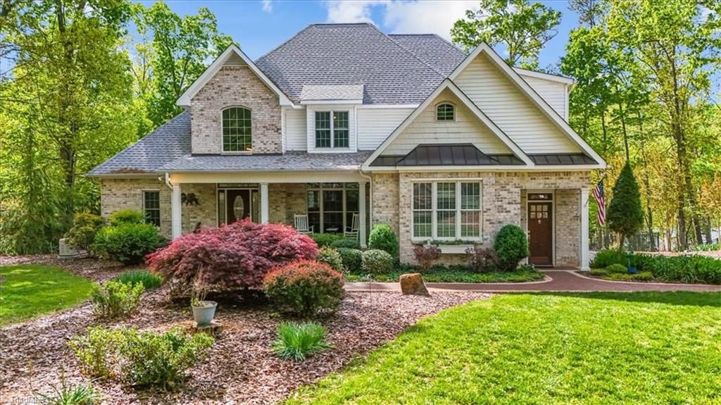 Photo of 135 Harbor Drive W, Lexington, NC 27292 (MLS # 1215726)