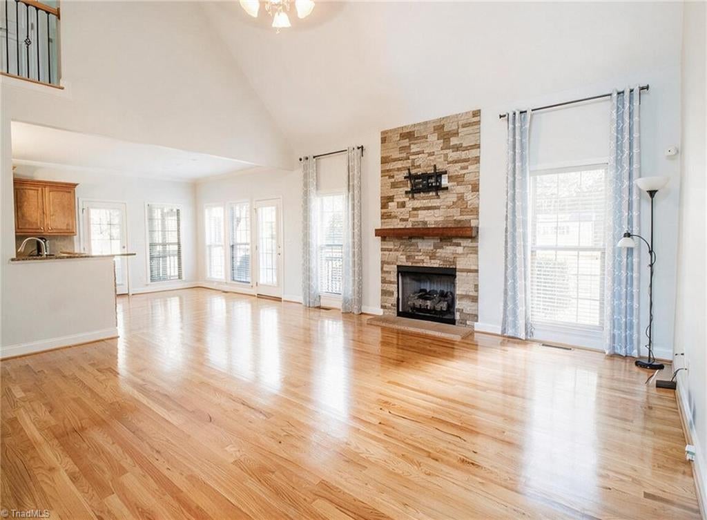 192 Loganberry Court