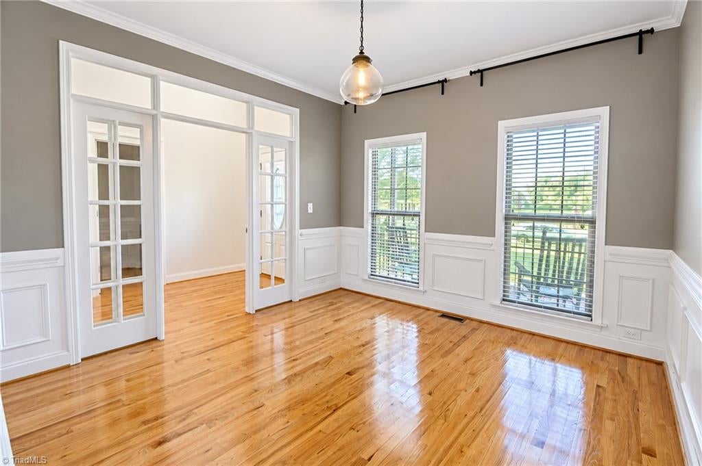192 Loganberry Court