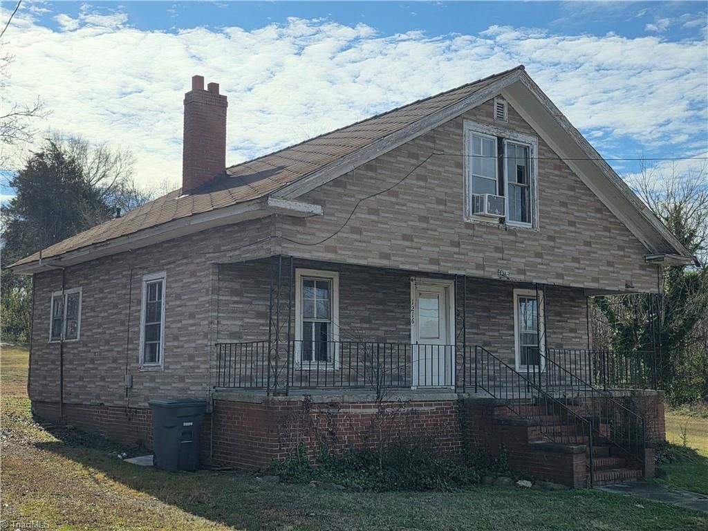 Photo of 1216 Fieldcrest Road, Eden, NC 27288 (MLS # 1207570)