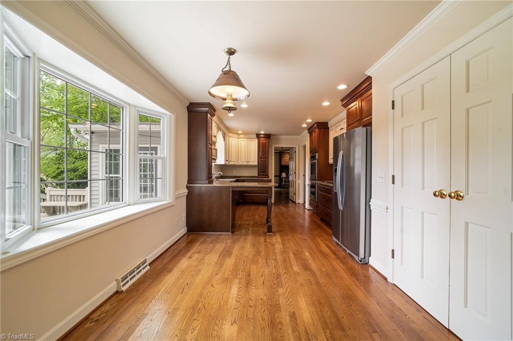 916 Fairgreen Road, Greensboro, North Carolina image 22