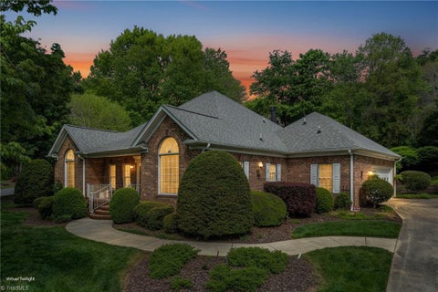 Townhouse For Sale - 153 Oak Ridge Drive<br/> Eden, NC 27288