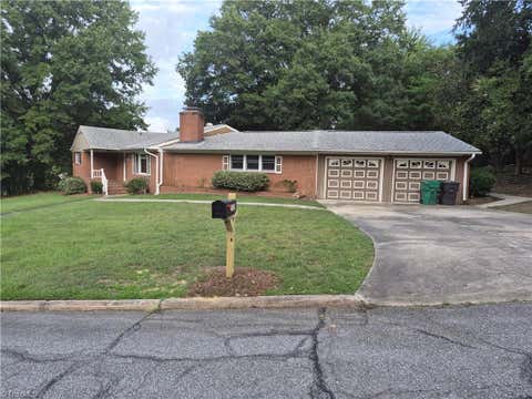 Homes For Sale - 1603 Wendover Drive<br/> High Point, NC 27262
