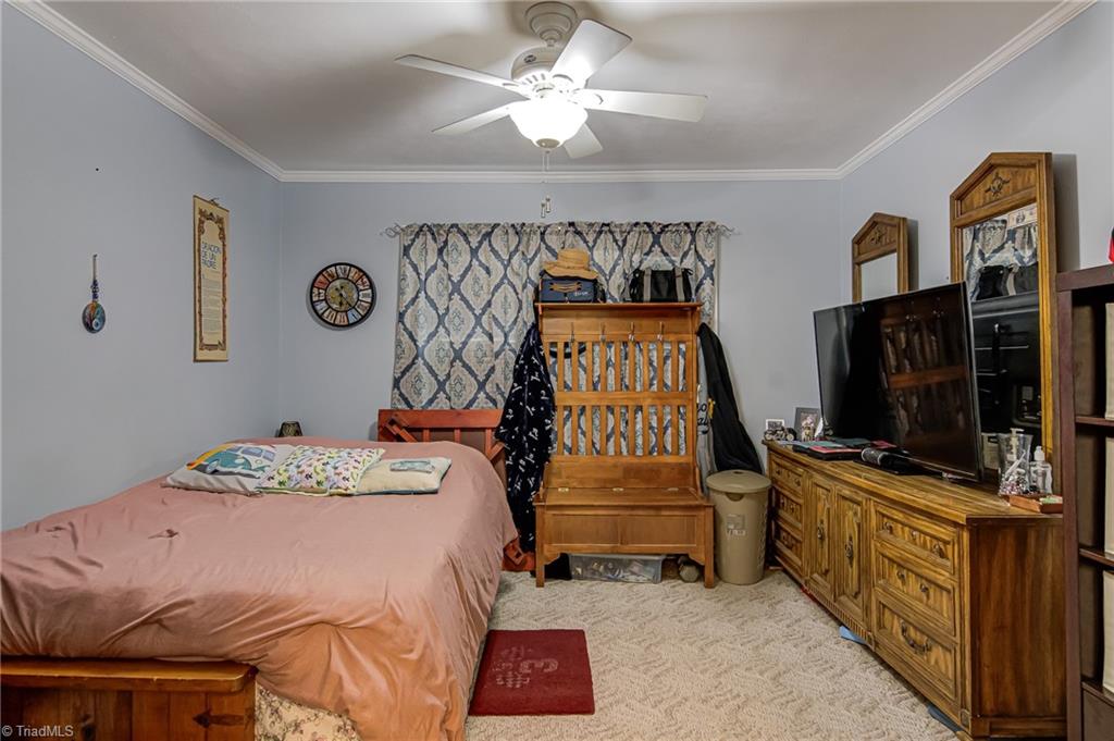 242 Crestwood Circle, High Point, North Carolina image 22