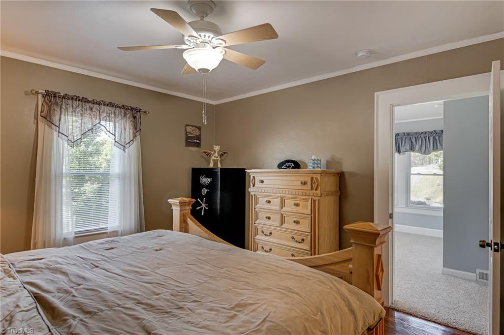242 Crestwood Circle, High Point, North Carolina image 24