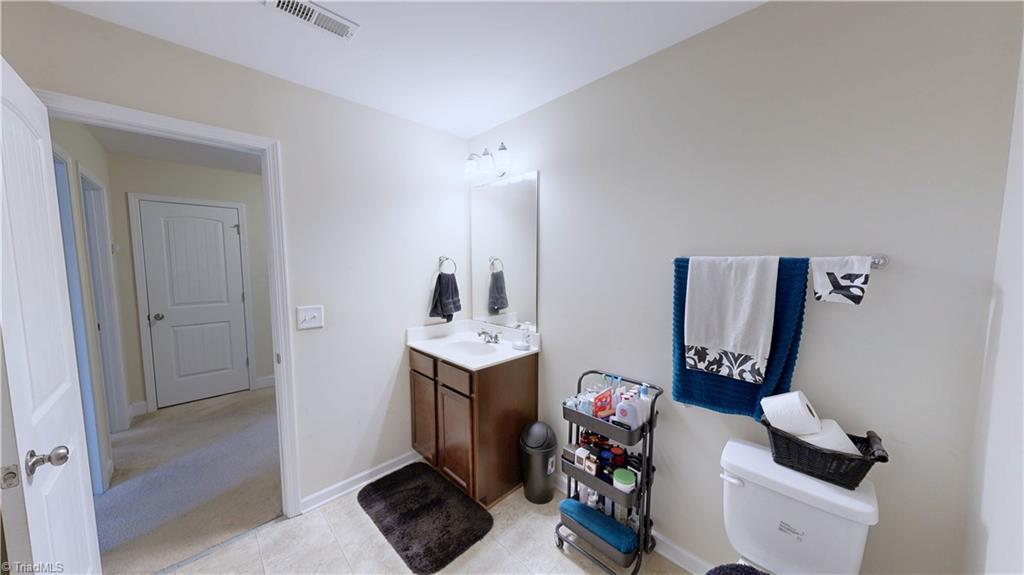2036 Briar Run Drive, Greensboro, North Carolina image 30