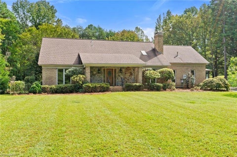 Homes For Sale - 8324 Meadows Road<br/> Oak Ridge, NC 27310