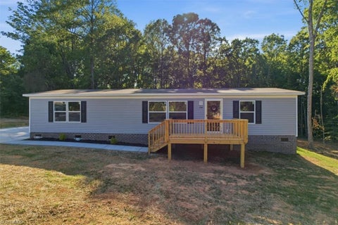 Mobile Home For Sale - 124 Kameron Court<br/> Madison, NC 27025