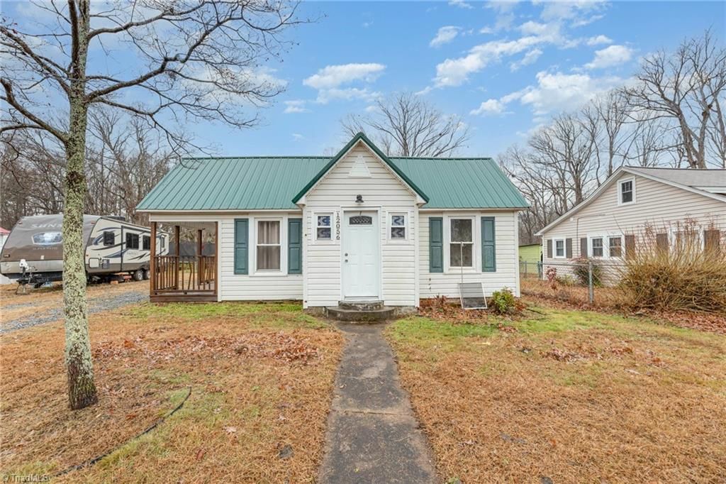 Photo of 12056 Old US Highway 64, Lexington, NC 27292 (MLS # 1204141)