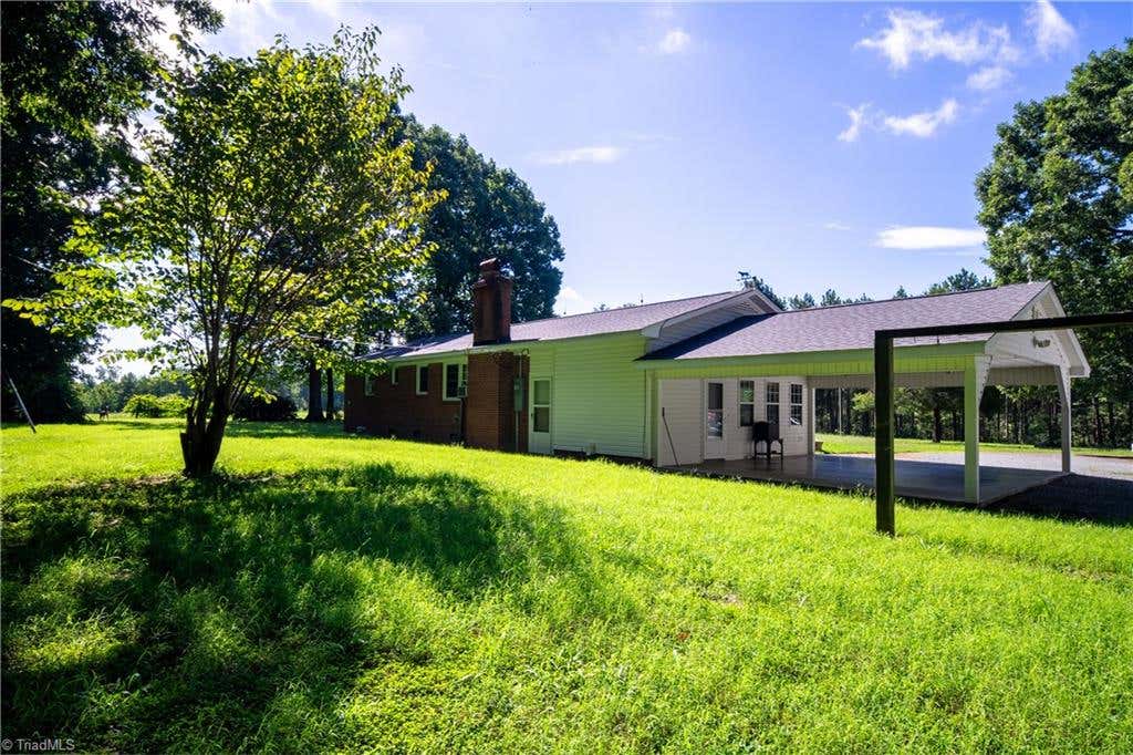 Photo of 942 Clyde Underwood Road, Siler City, NC 27344 (MLS # 1230830)
