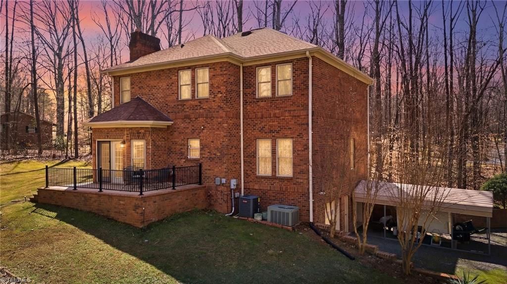 Photo of 1100 Woodridge Lane, Yadkinville, NC 27055 (MLS # 1211883)