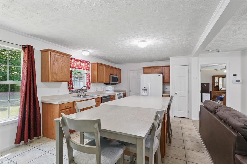 610 Apple Street, Gibsonville, North Carolina image 13