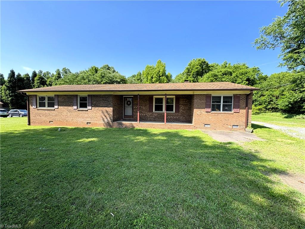 801 Ayersville Road, Madison, North Carolina image 2