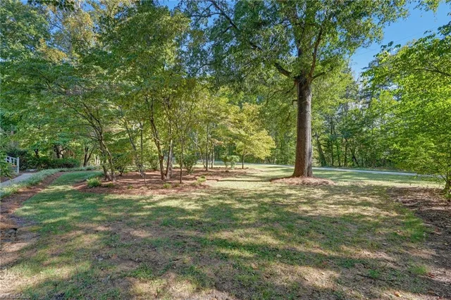 580 Crowder Road, photo 5 of 47