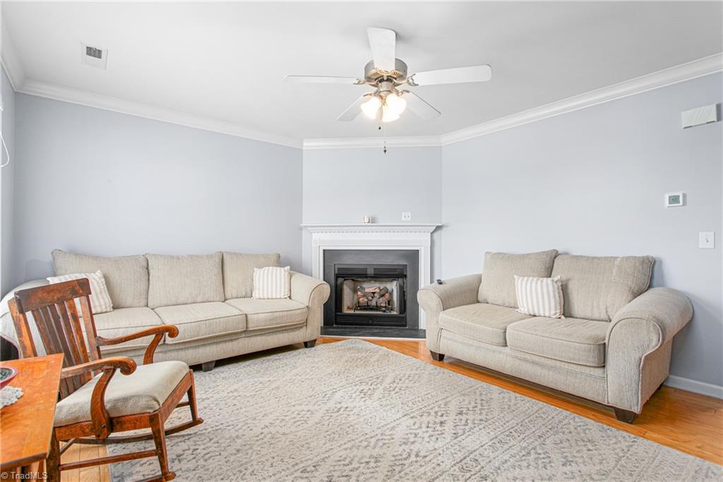 6077 Birkdale Drive, High Point, North Carolina image 3