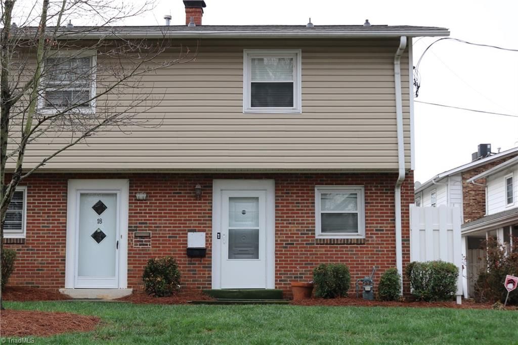 Photo of 101 Oxford Place #19, High Point, NC 27262 (MLS # 1212181)