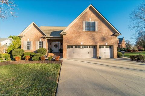 A home in Kernersville