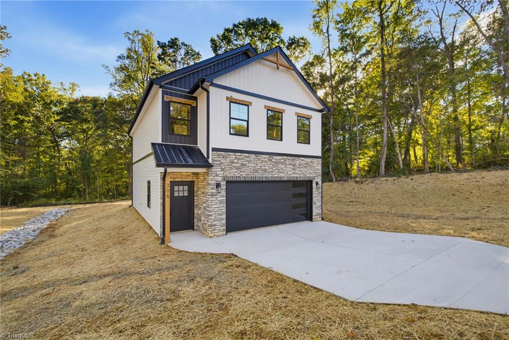 306 Lily Drive