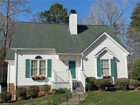 Single Family Residence in Winston Salem NC 4101 Benton Creek Drive.jpg