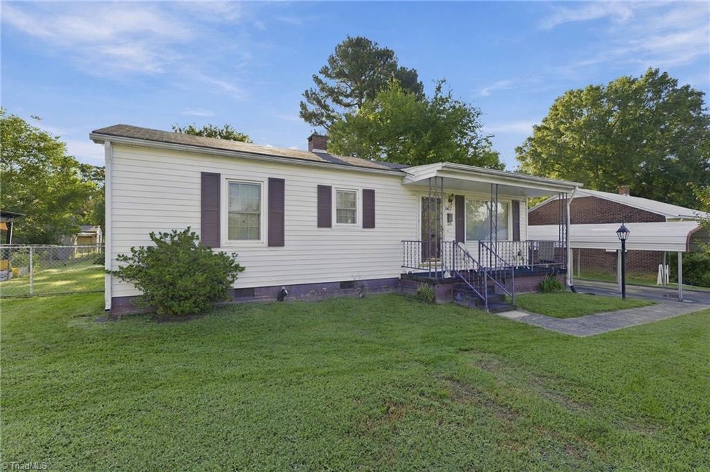 Photo of 607 Walker Avenue, Graham, NC 27253 (MLS # 1236007)
