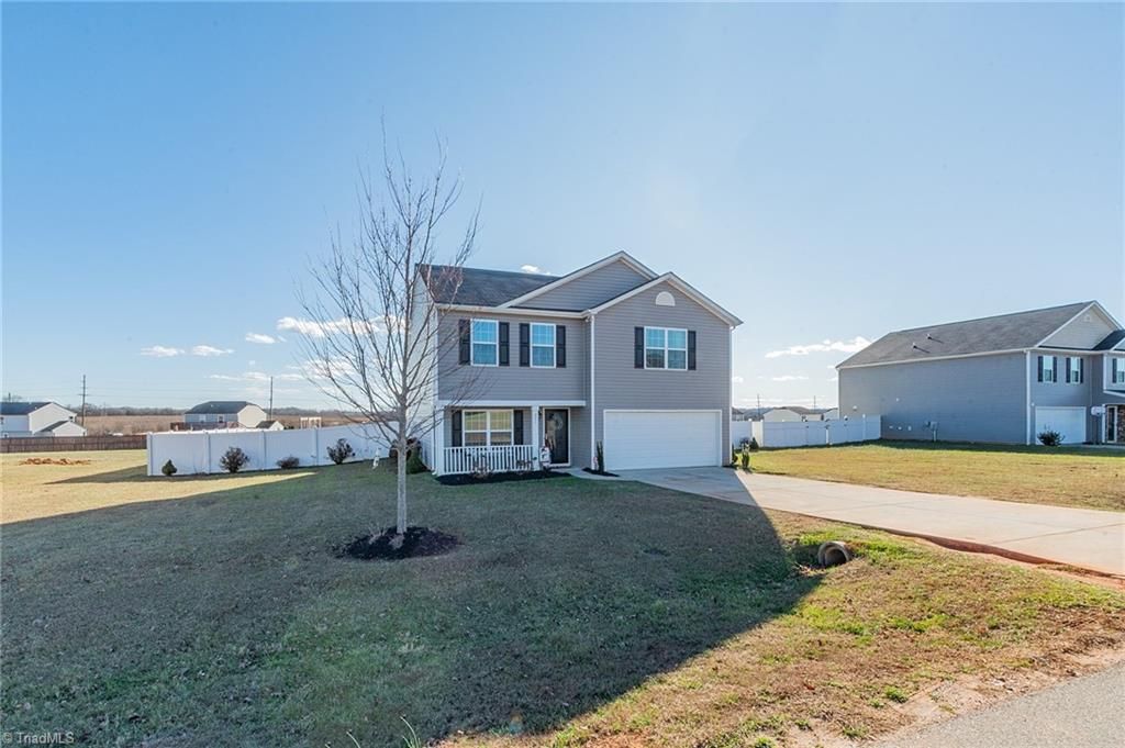 Photo of 221 Estelle Drive, Lexington, NC 27295 (MLS # 1207244)