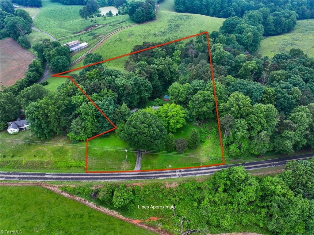 722 River Siloam Road, Siloam, North Carolina image 2