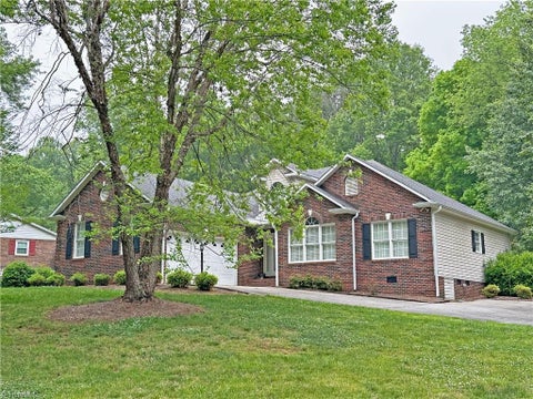 Homes For Sale - 136 Valleybrook Drive<br/> Surry County, Elkin, NC 28621