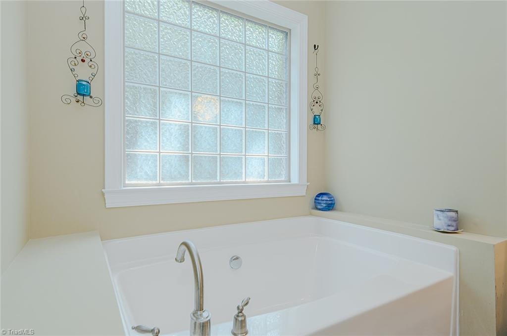 4667 Freedom Drive, Burlington, North Carolina image 31