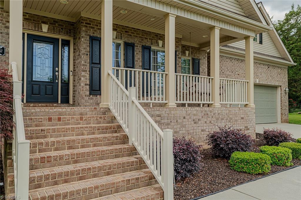 4667 Freedom Drive, Burlington, North Carolina image 2