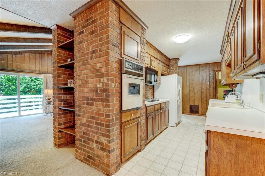 517 Merry Hills Drive, High Point, North Carolina image 12