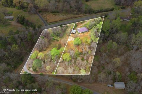 Vacant Land For Sale - 876 Country Lane<br/> Mocksville, NC 27028