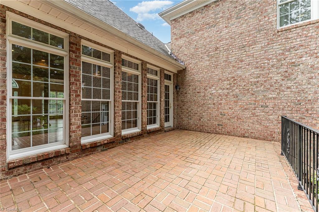 1221 Foxfire Drive, Greensboro, North Carolina image 33