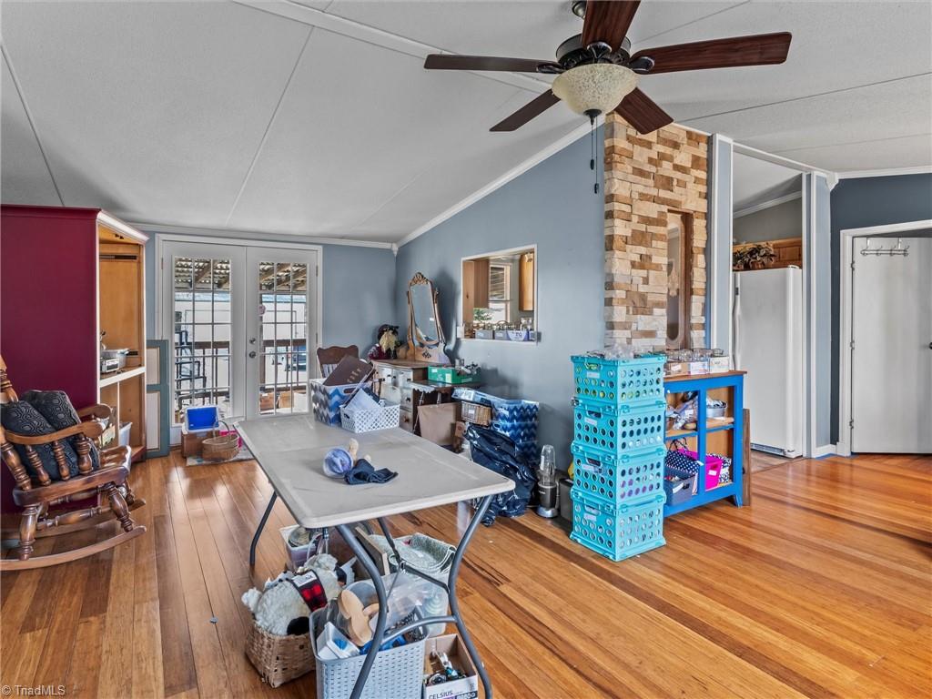889 N Franklin Road, Mount Airy, North Carolina image 13