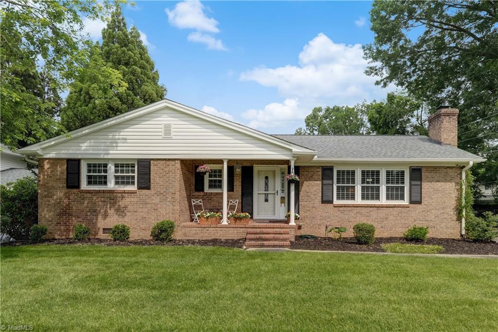 803 Honeysuckle Drive, Greensboro, North Carolina image 1