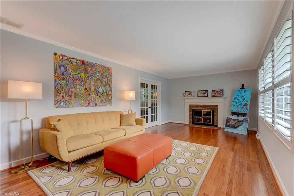 803 Honeysuckle Drive, Greensboro, North Carolina image 6