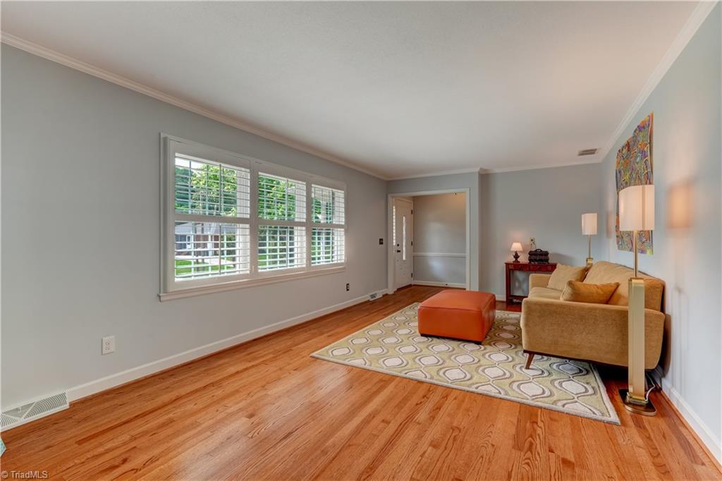 803 Honeysuckle Drive, Greensboro, North Carolina image 8
