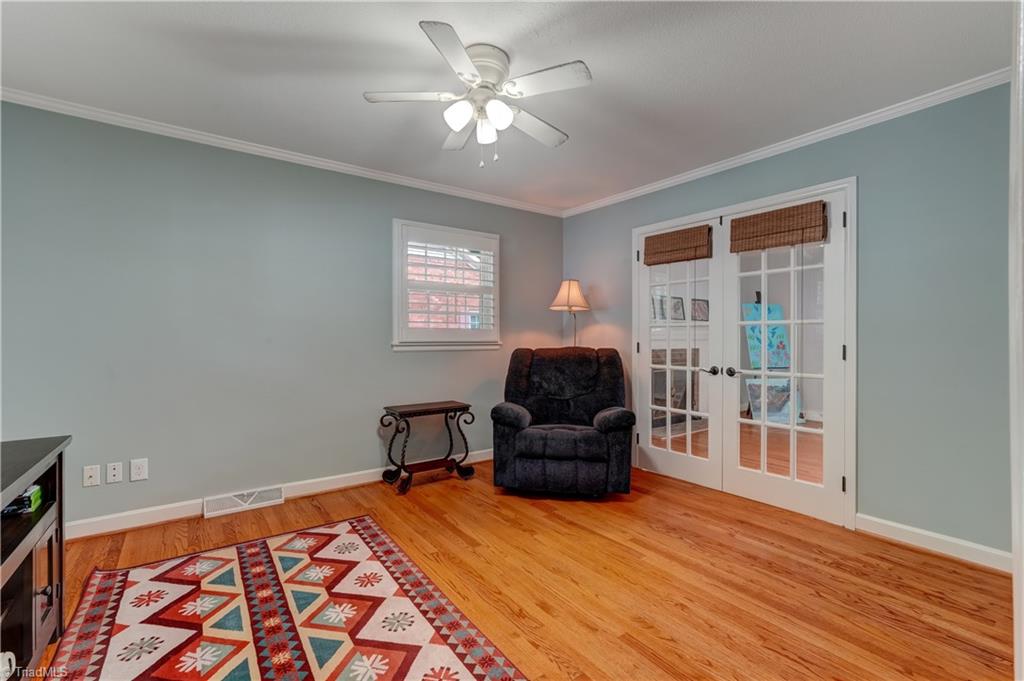 803 Honeysuckle Drive, Greensboro, North Carolina image 11