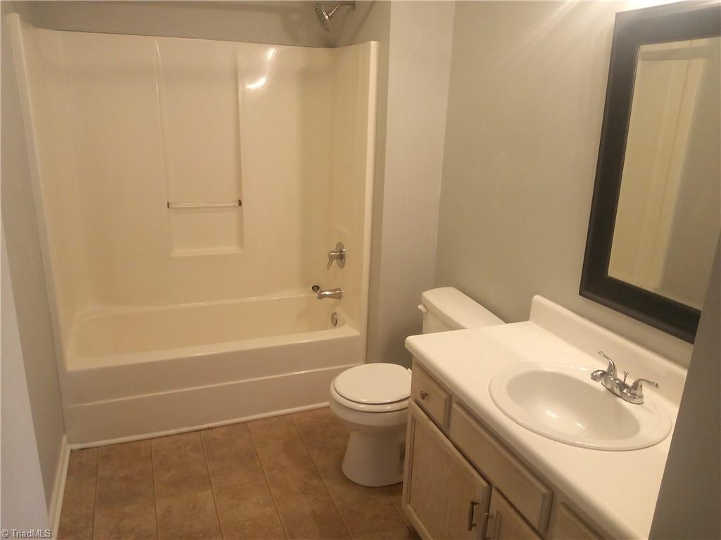 5701 Battery Drive #G, Greensboro, North Carolina image 14