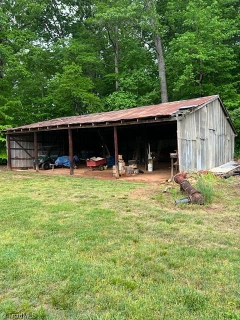 A home in Yadkinville