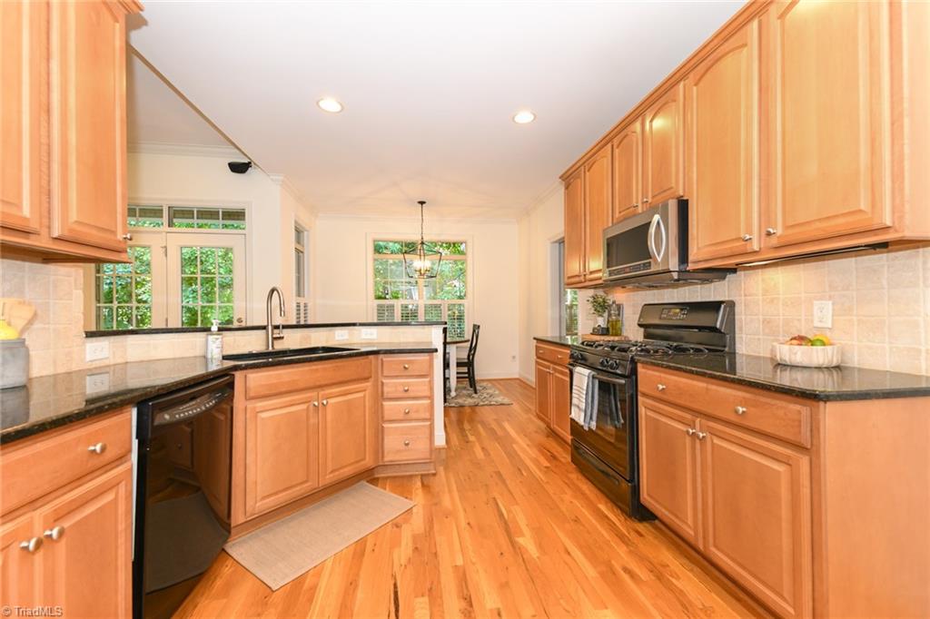 7504 Summer Breeze Court, Summerfield, North Carolina image 11