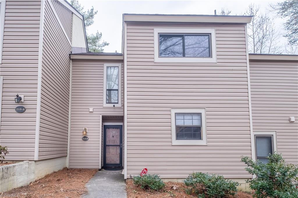 215 Village Lane #B, Greensboro, North Carolina image 2