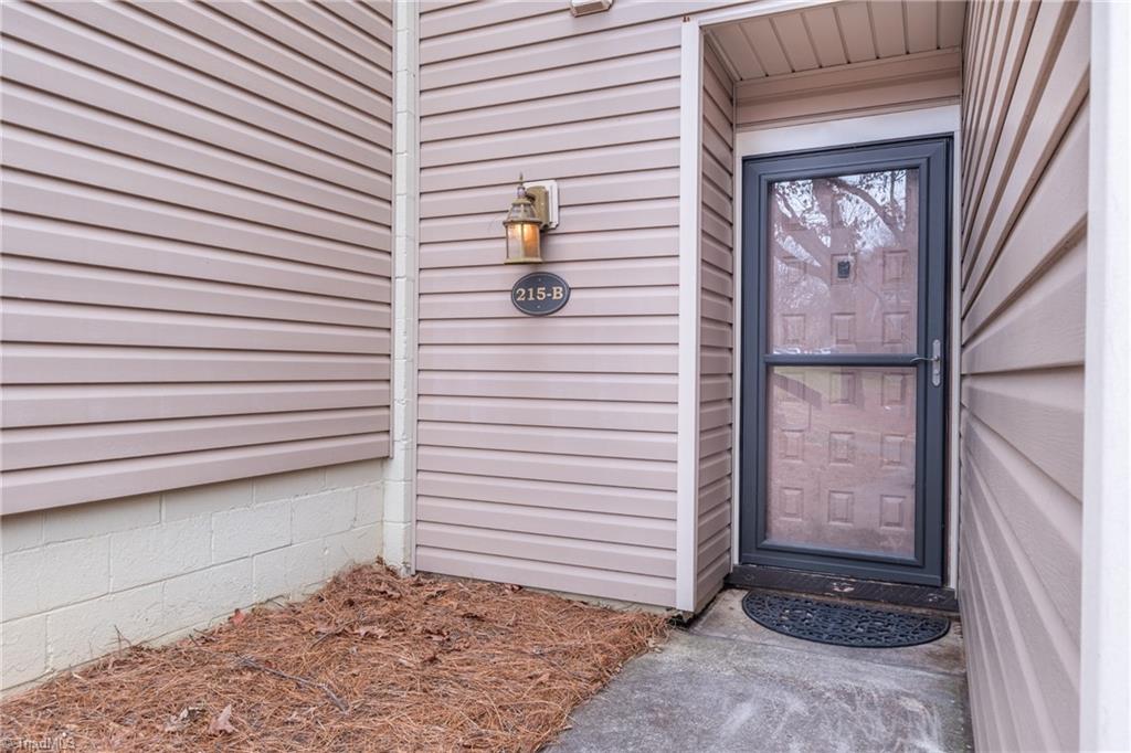 215 Village Lane #B, Greensboro, North Carolina image 3