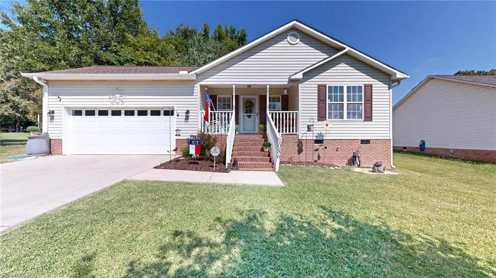 1086 Johnsontown Road, Thomasville, NC, 27360