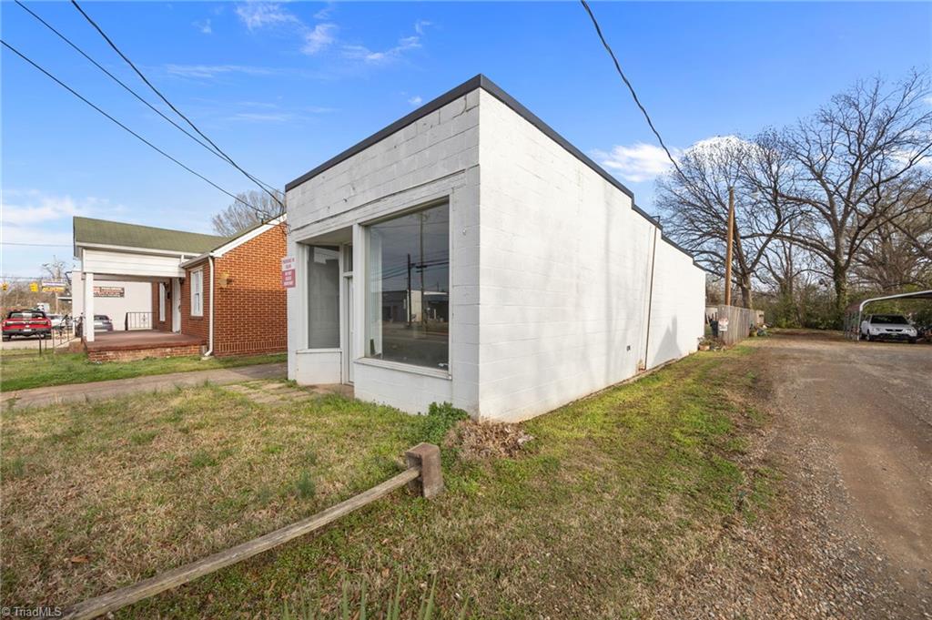 215 Burlington Avenue