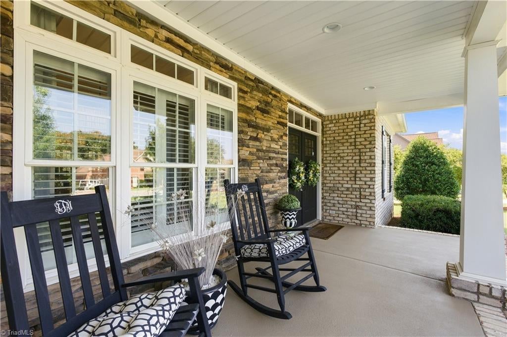 4803 Hampton Oak Court