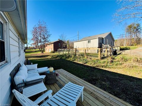 A home in Mount Airy