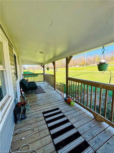 A home in Mount Airy