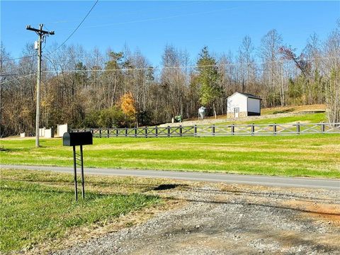 A home in Mount Airy