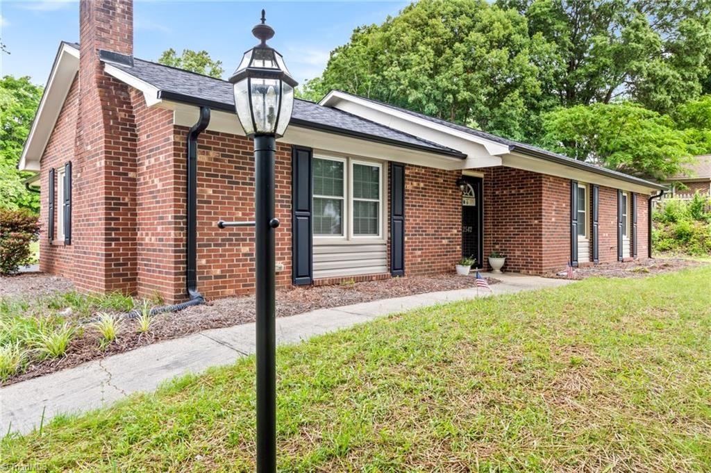Photo of 2542 Wood Valley Road, Winston-Salem, NC 27106 (MLS # 1222478)