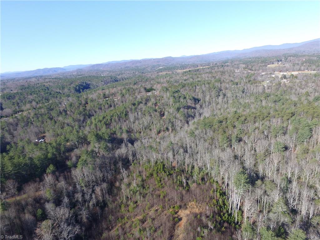 000 Mulberry Creek Road, North Wilkesboro, North Carolina image 12